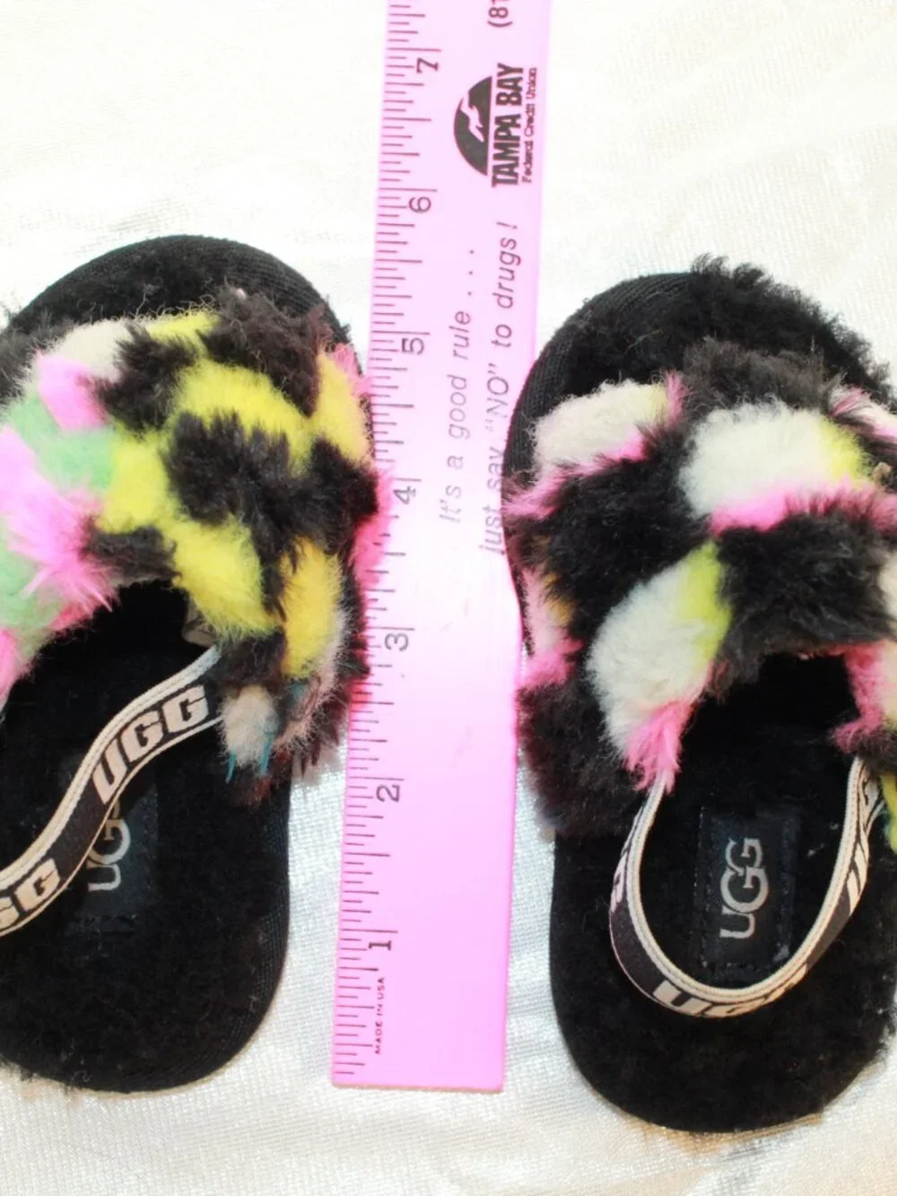 UGG Size Baby 6  Checks Black Fluff Yeah Slide Faux Fur Slipper Sandals 1130391T